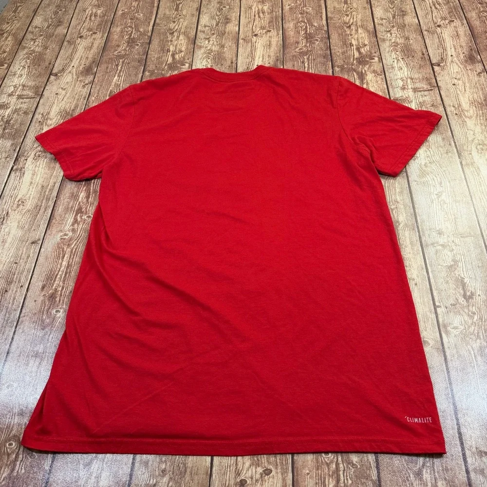 Adidas The Go-To Performance Tee Mens Large Red Climalite Graphic Logo Shirt